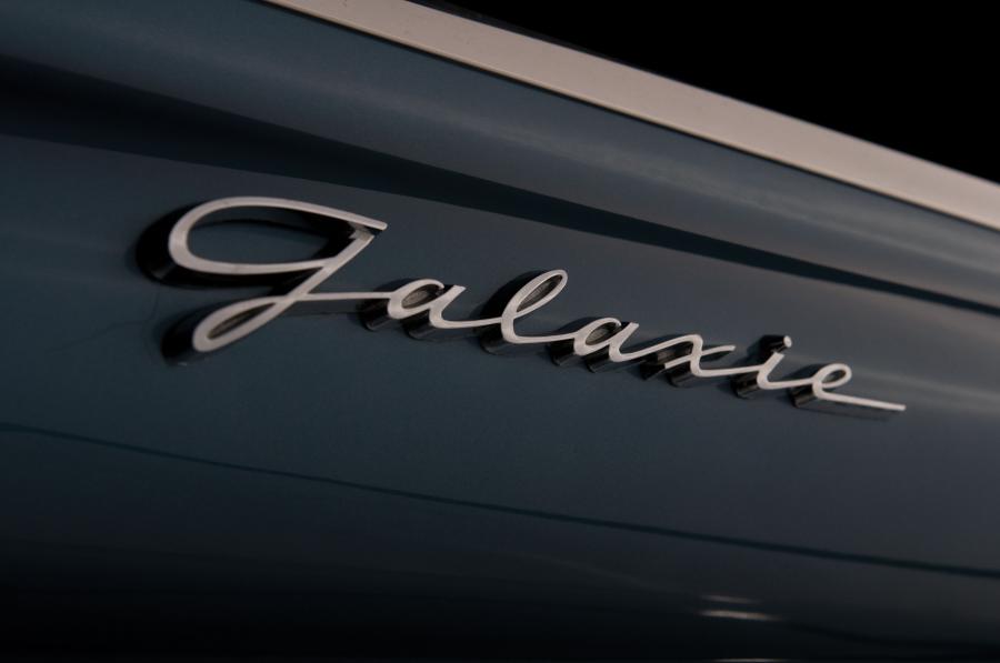  Ford Galaxie Skyliner Retractable Hardtop 1959 года  (фото 5 из 60)